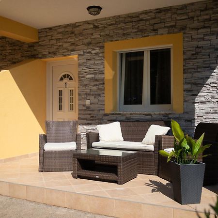 Apartments Gracia Baska  Ngoại thất bức ảnh