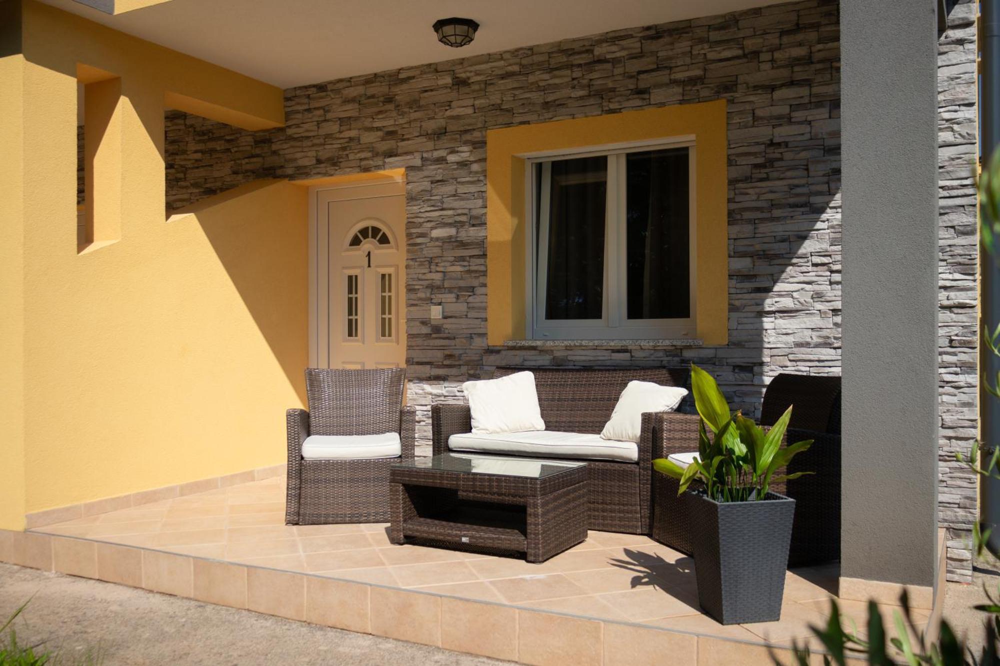 Apartments Gracia Baska  Ngoại thất bức ảnh