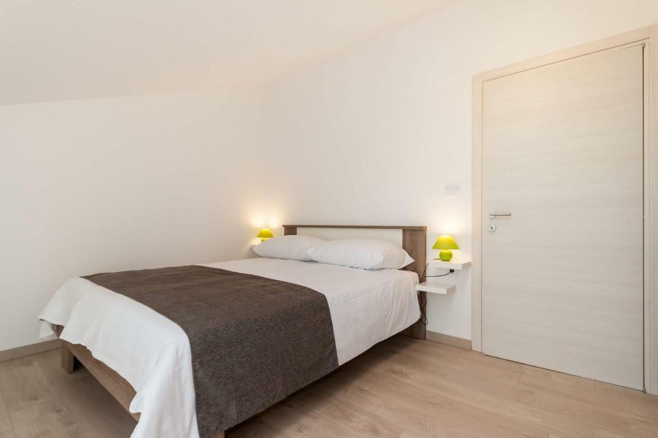Apartments Gracia Baska  Ngoại thất bức ảnh